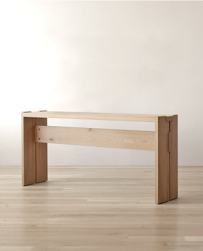 Dado Console