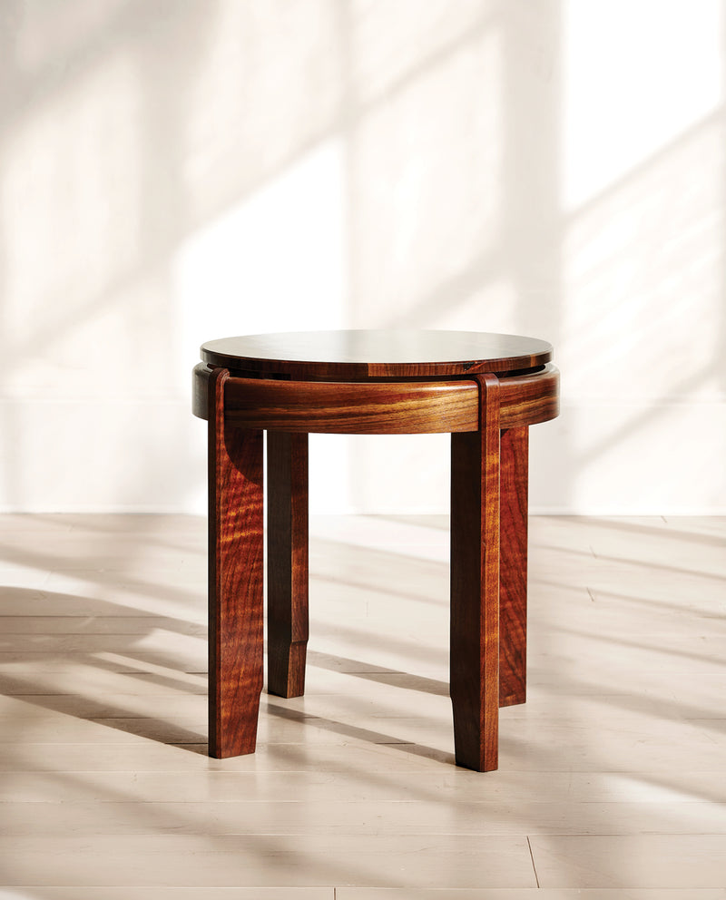 Kant Roundsides Table