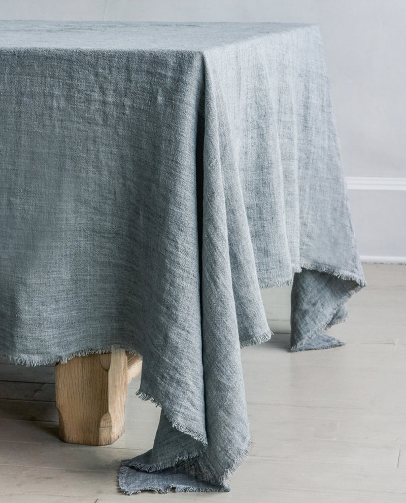 RW GUILD FRINGE WASHED LINEN TABLECLOTH