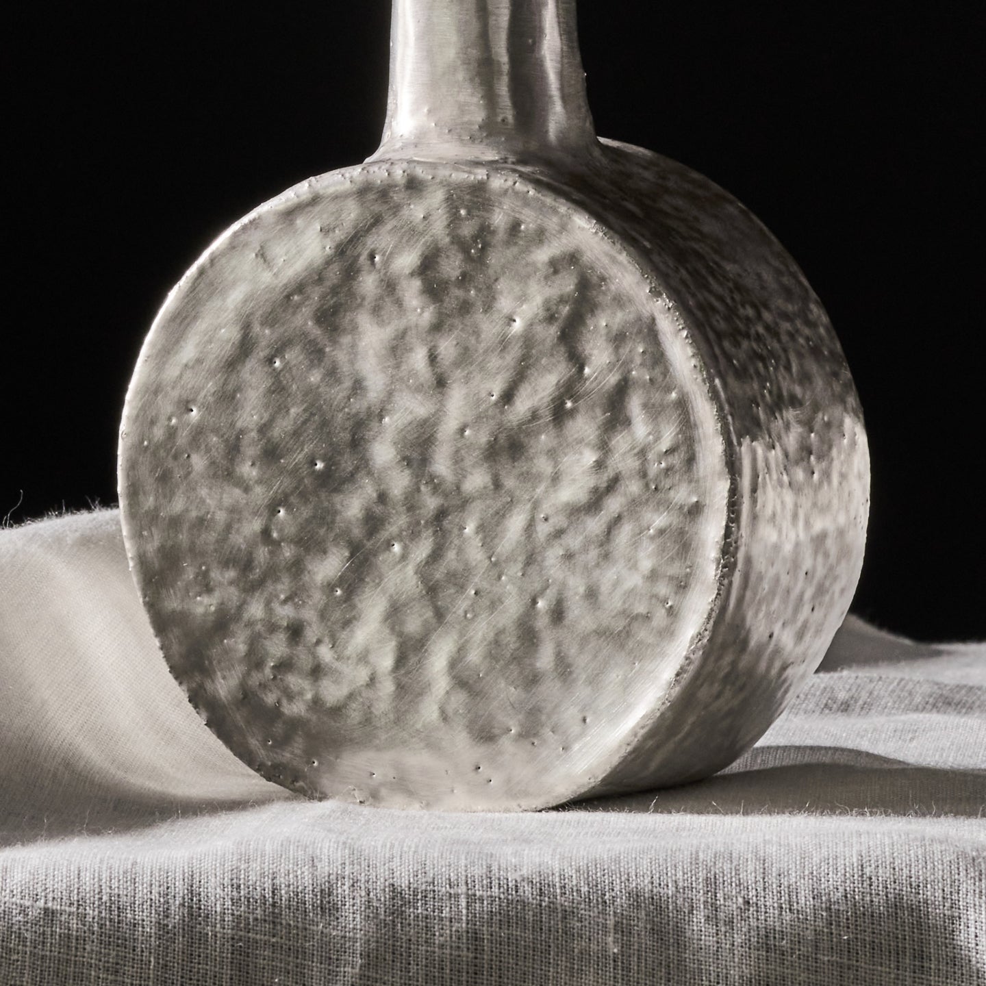 Heami Lee Round Vase