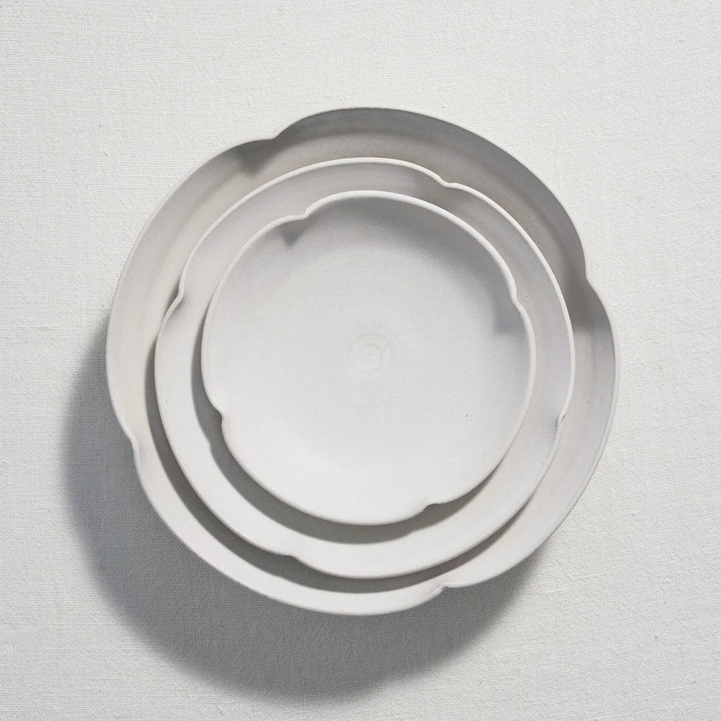 Robynn Storgaard Clover Dinner Bowl
