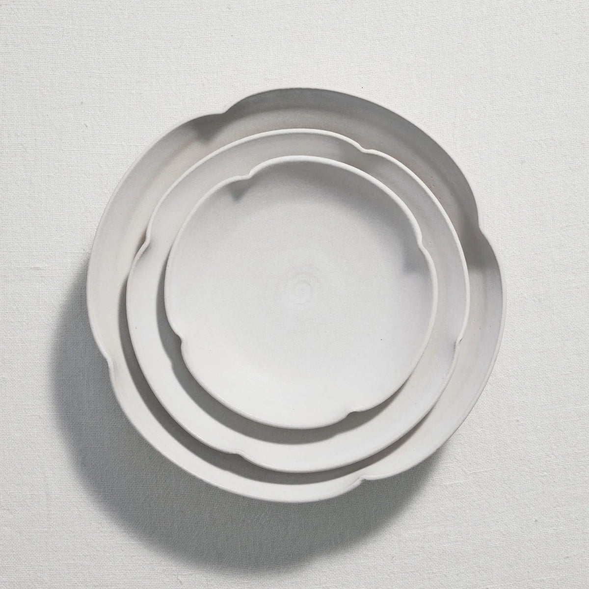 Robynn Storgaard Clover Dinner Bowl