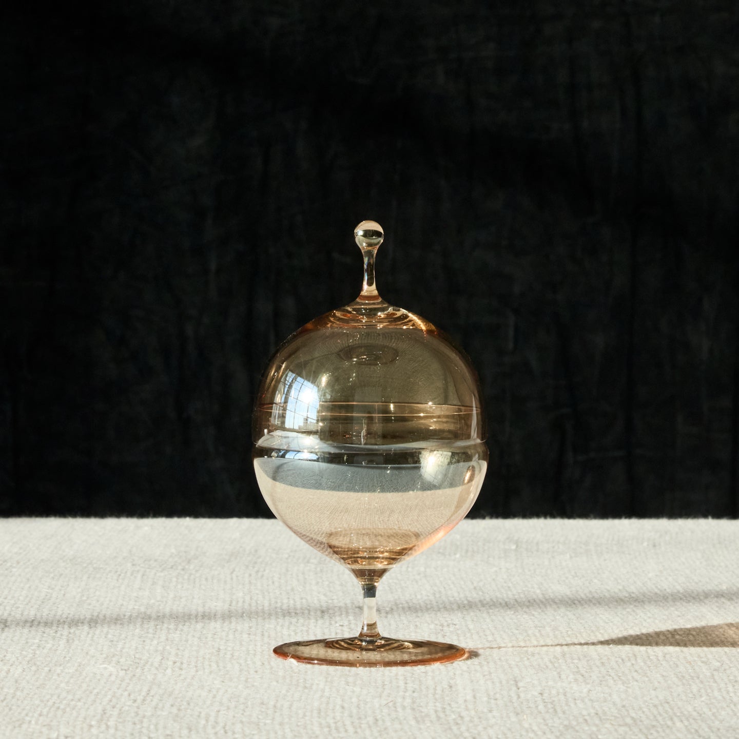 J. & L. Lobmeyr Small Candy Dish III in Gold – Roman and Williams