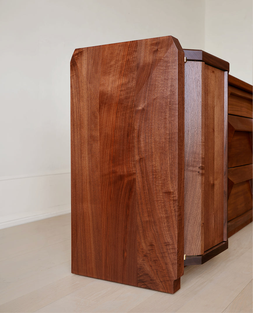 Marcel Credenza