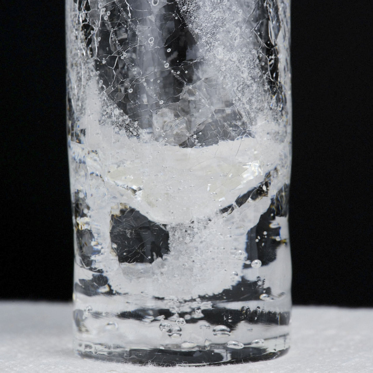Naoya Arakawa Mini Crackle Crown Vase