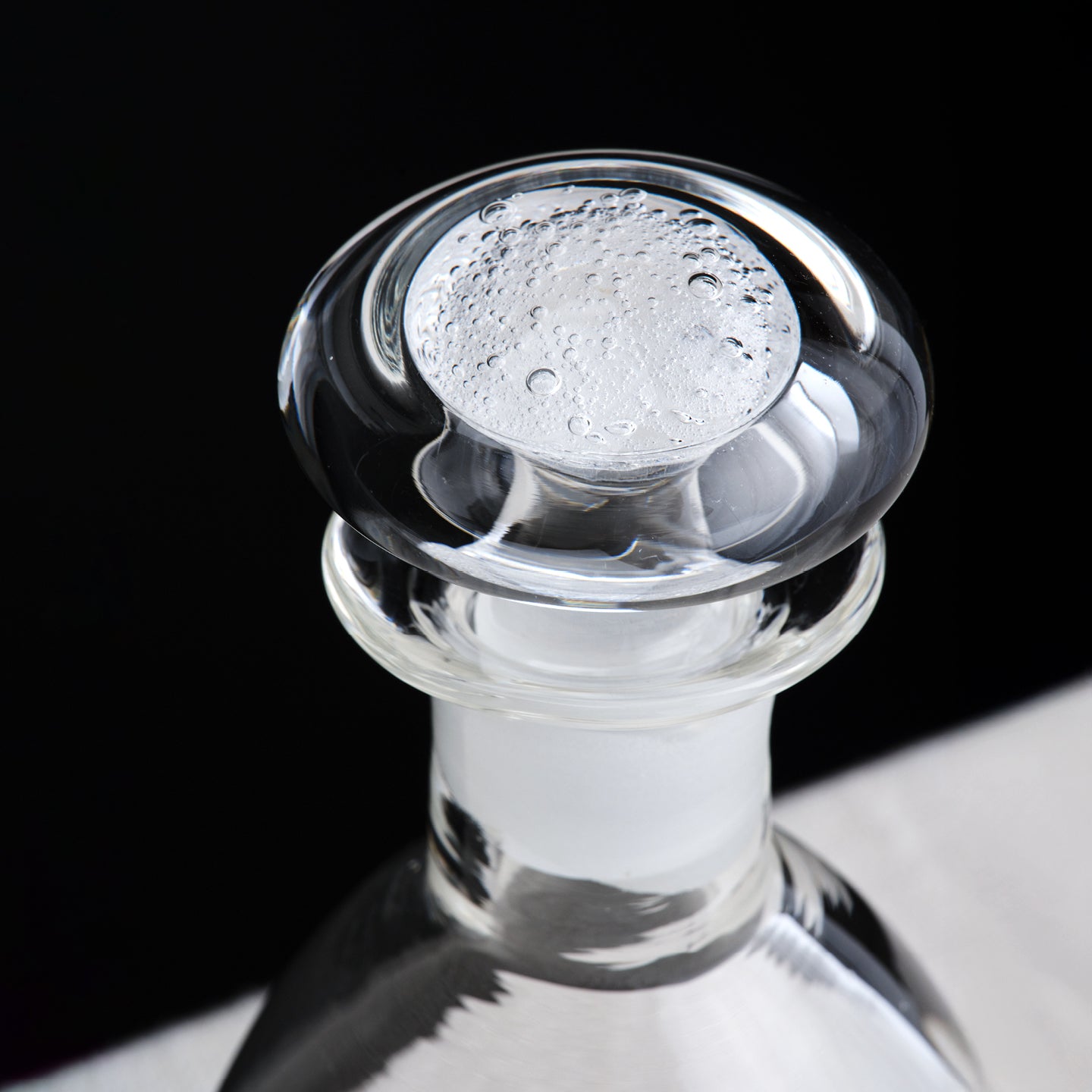 Naoya Arakawa Tapered Decanter with Stopper