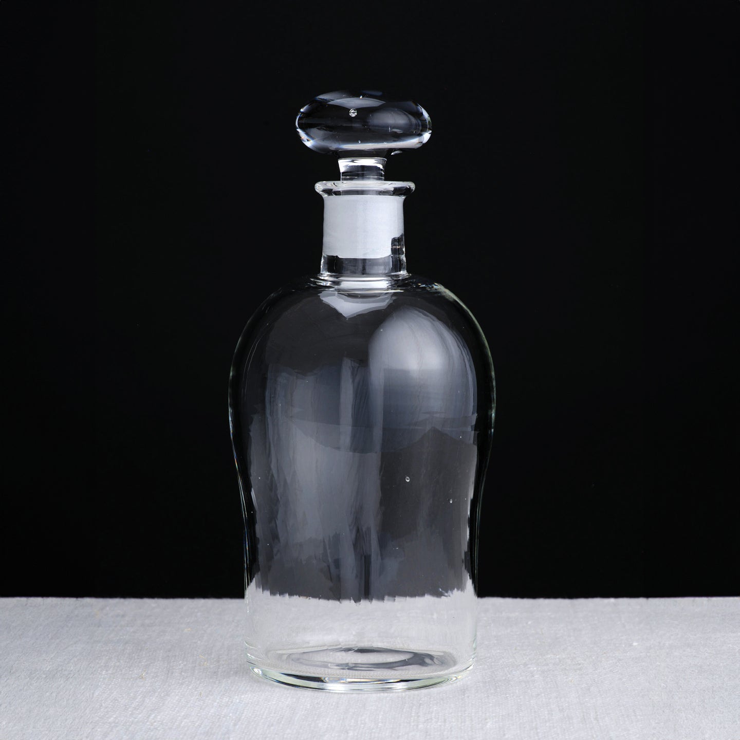 Naoya Arakawa Round Decanter with Stopper